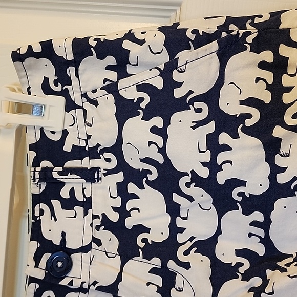 Lilly Pulitzer Navy Tusk In Sun Callahan Short Elephant Elephants Women's Size 2 - Picture 5 of 16